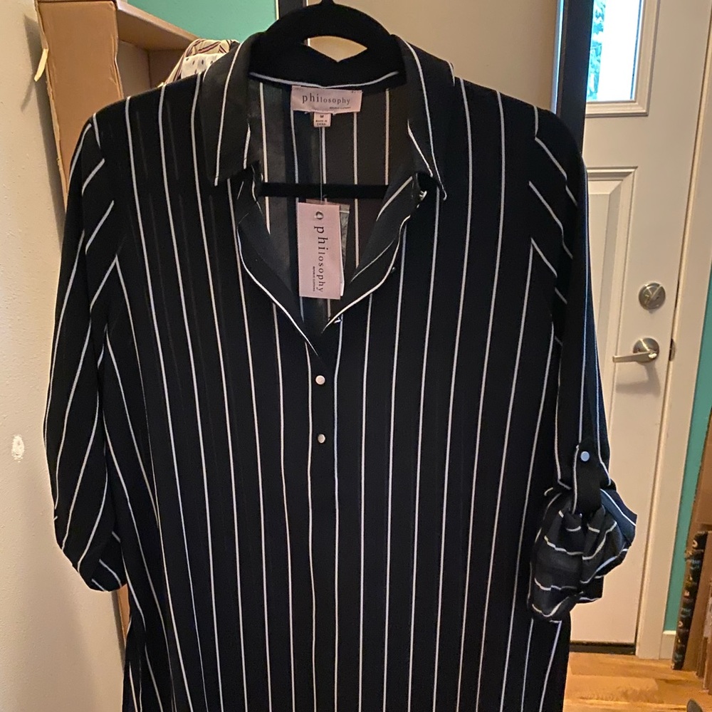 Blouse - Picture 2 of 4